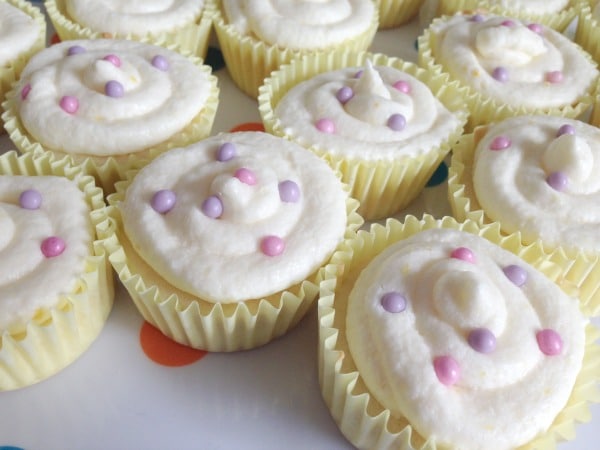 lemon cupcakes 2