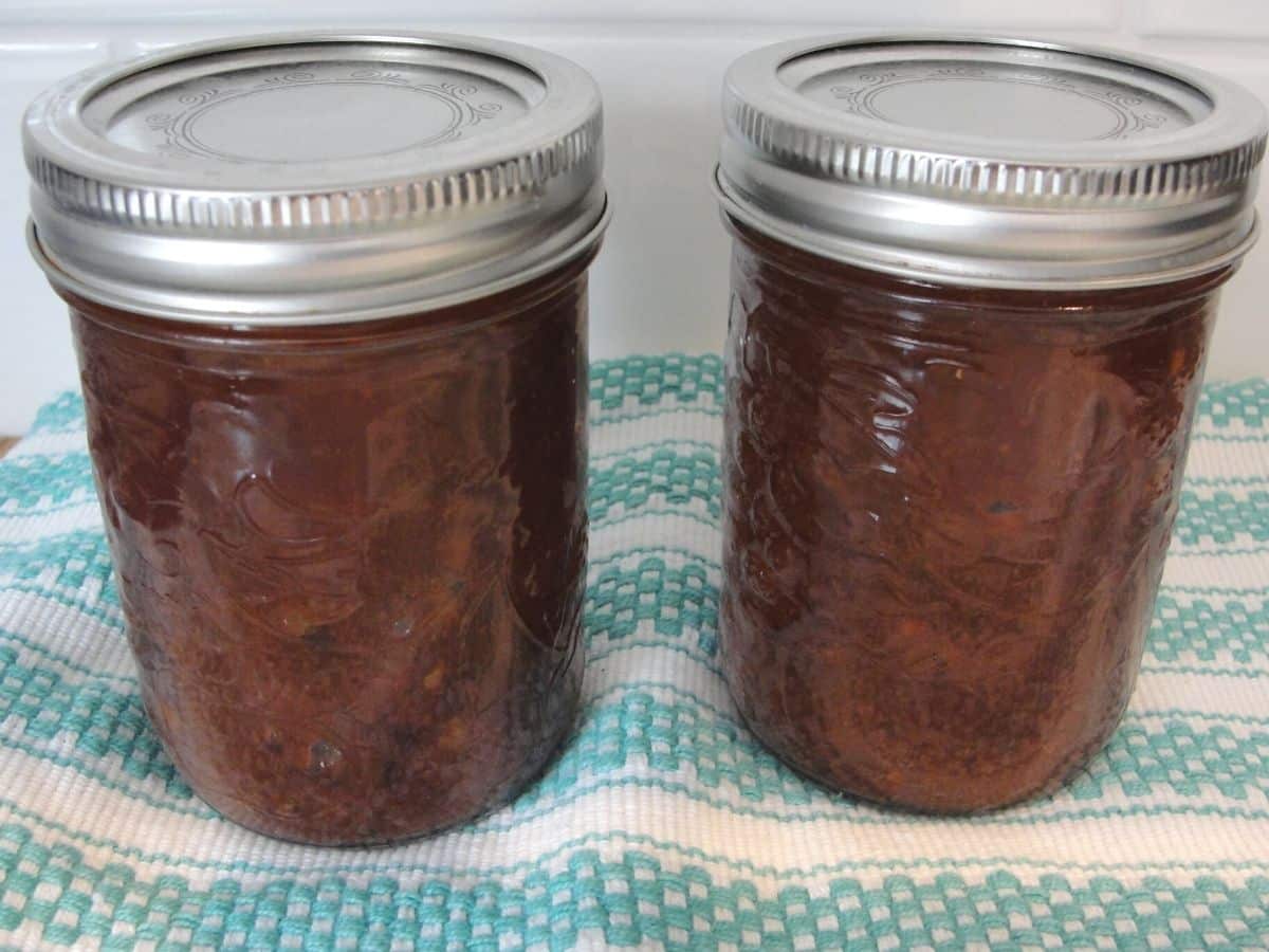 2 jars of homemade bbq sauce for father's day