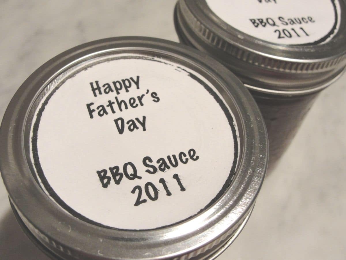 father's day bbq sauce in jars with labels