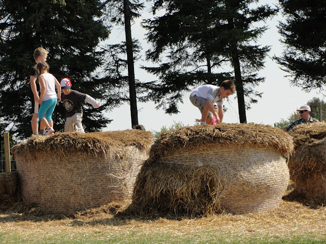 kids playing