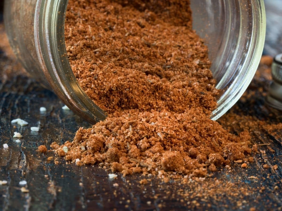 the best bbq chicken rub for chicken wings in mason jar