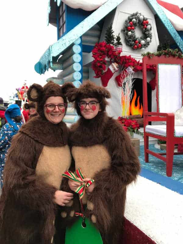 christmas parade bears