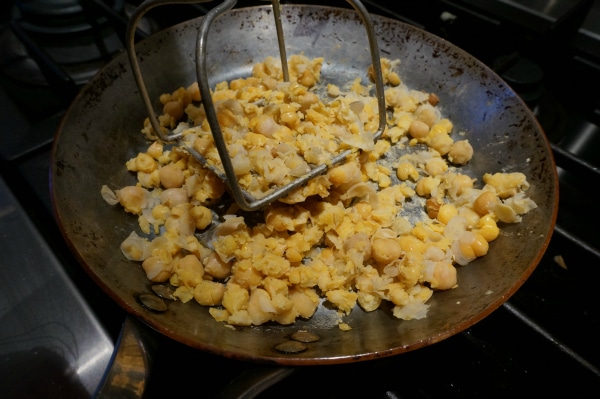 mashed chickpeas