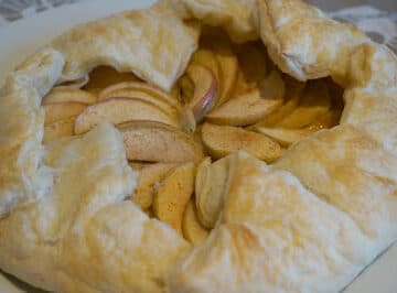apple galette baked