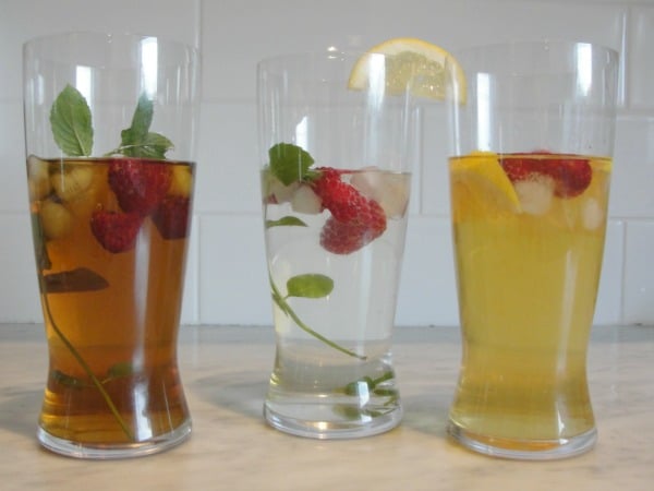 three glasses of iced tea