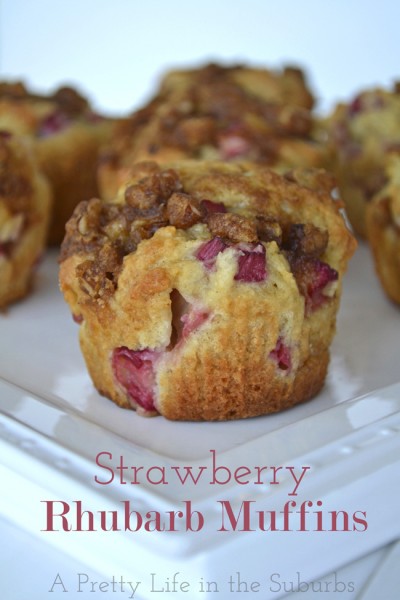 strawberry rhubarb muffin