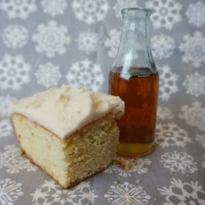 maple syrup cake recipe and maple syrup icing recipe featured