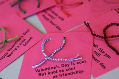 valentine friendship bracelet