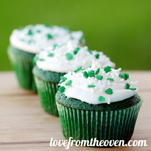 green velvet cupcakes