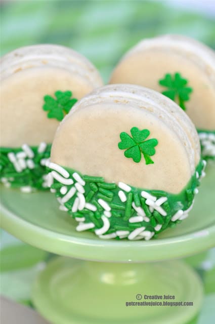 st patricks day macarons