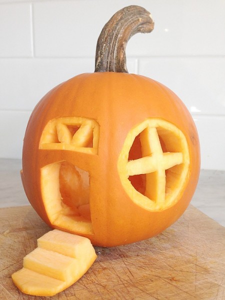 jack o lantern carved