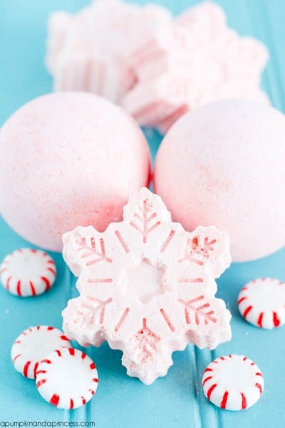peppermint bath bomb