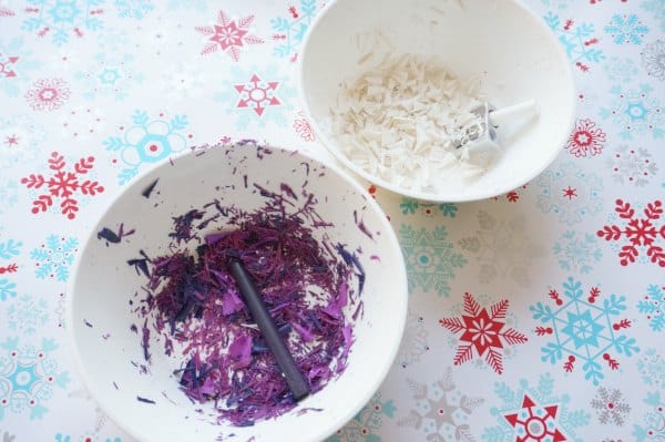 crayons in bowl