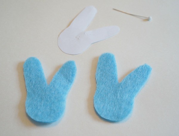 easter bunny necklace felt cutout