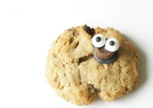 spider cookies with eyes