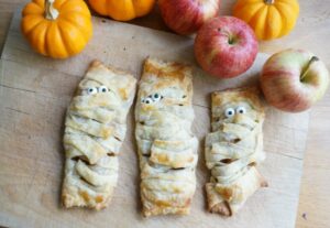 apple turnover mummy