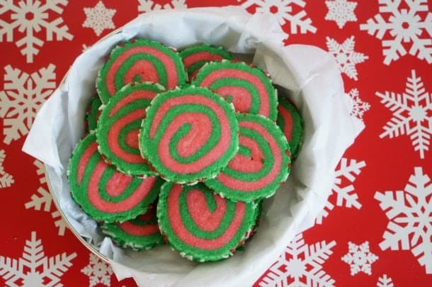 christmas pinwheel cookies in cookie tin