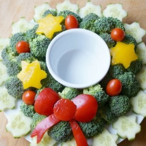 christmas wreath vegetable platter