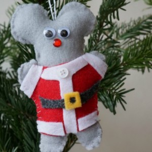 felt mouse ornament