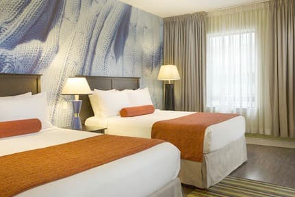 hotel indigo ottawa hotel room