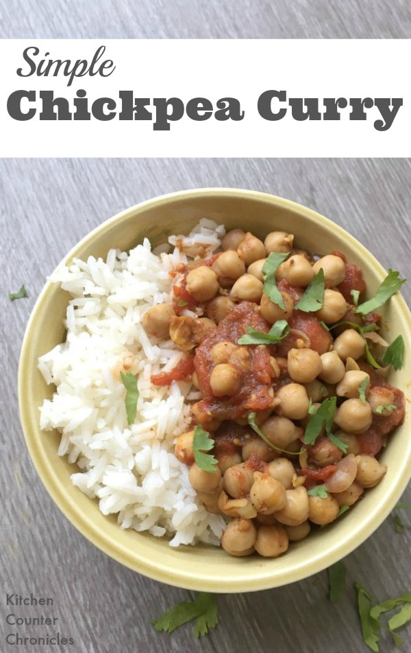 Simple Chickpea Curry - We love this quick, healthy and delicious chickpea curry recipe. Take a vegetarian twist on a hearty curry recipe | Vegetarian Recipe for Families | Curry Recipe | Kid Friendly Vegetarian Recipe |