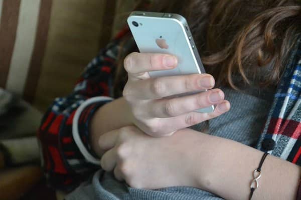 Tween Cell Phone Contact