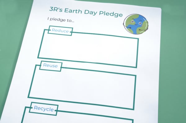 3R's Earth Day Pledge printable on table earth day activity for kids