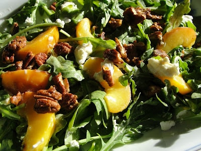 grilled peach salad with candied pecans