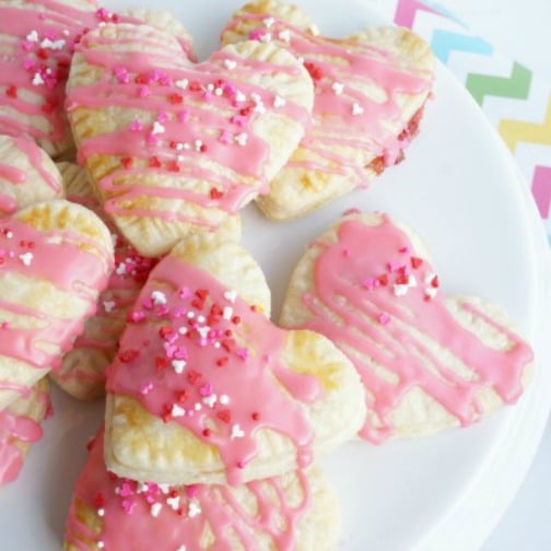 valentine strawberry pop tart