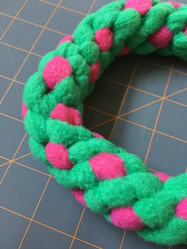 dog wreath toy close up
