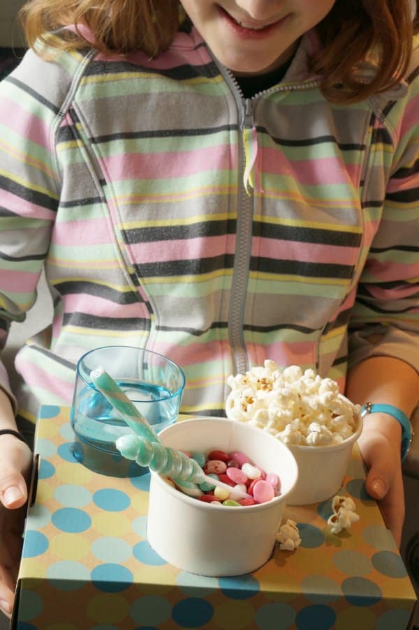 diy movie snack tray with kid