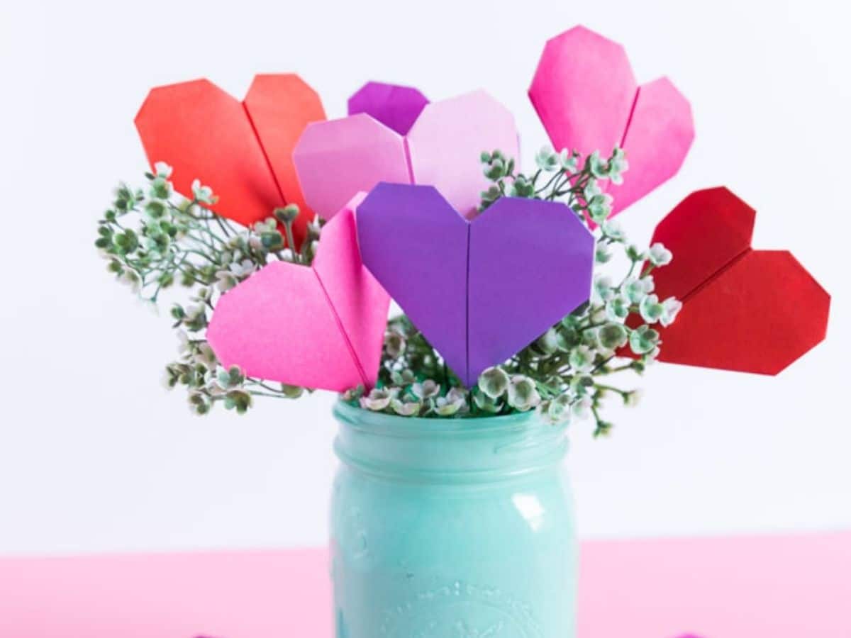 origami paper heart bouquet