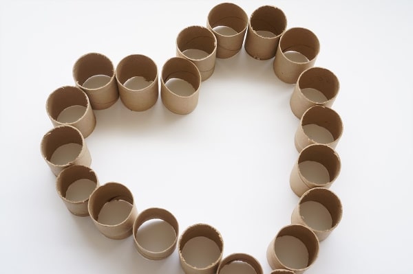 toilet roll heart pieces cut in half and in heart shape