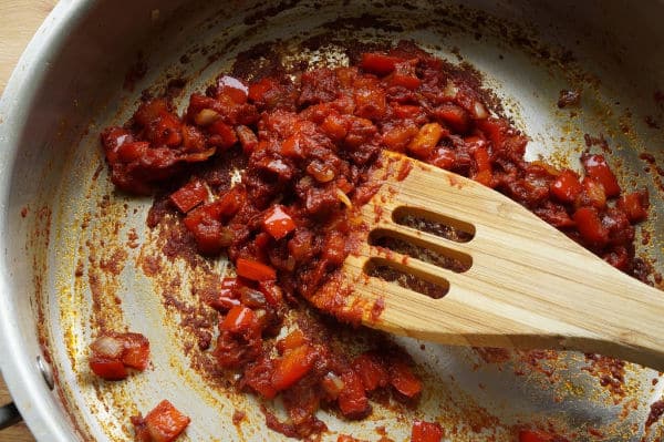 red peppers with tomato paste