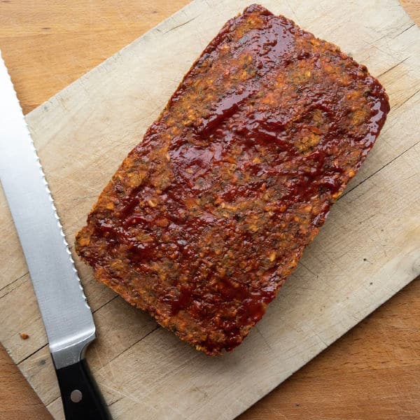 vegetarian meatloaf cooked on a cutting board