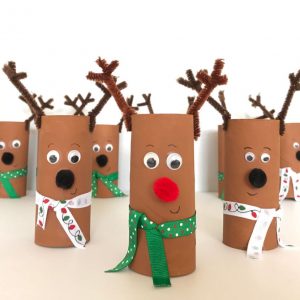toilet paper roll reindeer craft all lined up