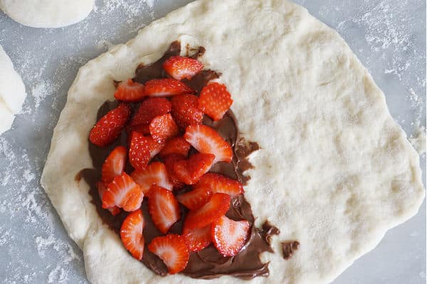 nutella and strawberries spread in calzone