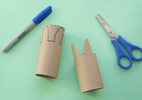 easter bunny shape drawn on toilet paper roll