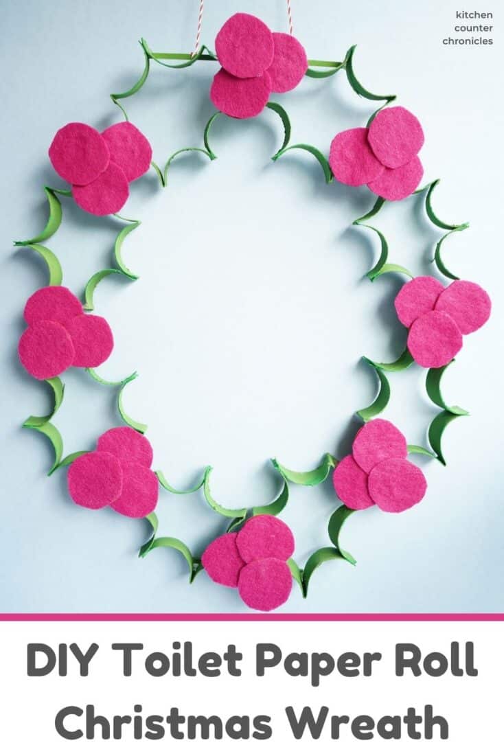 DIY toilet paper roll christmas wreath with title