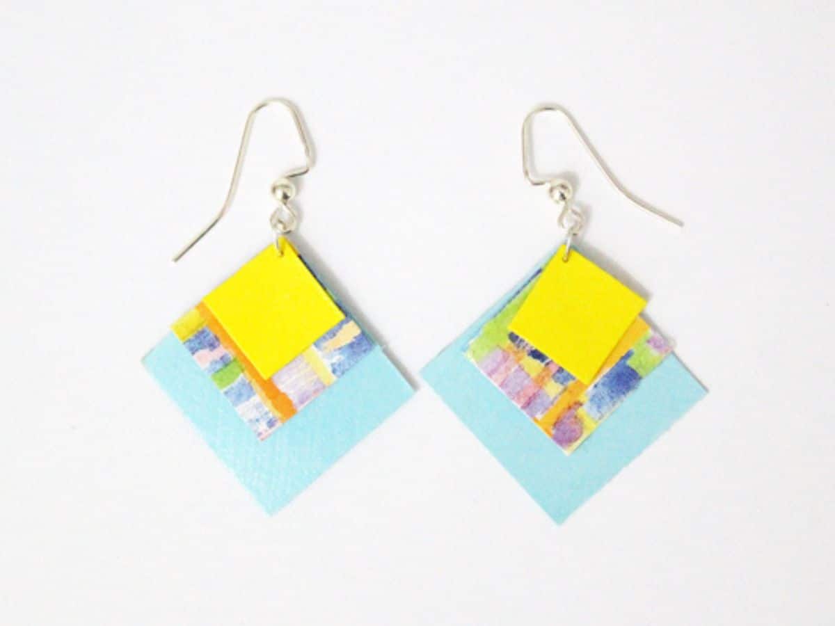diy paper earrings