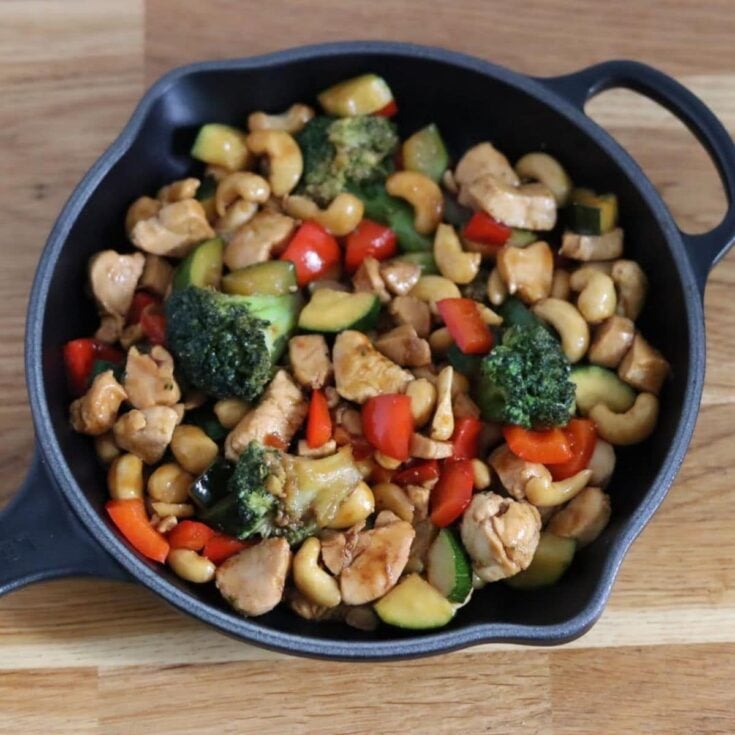 paleo chicken stir fry in small pan