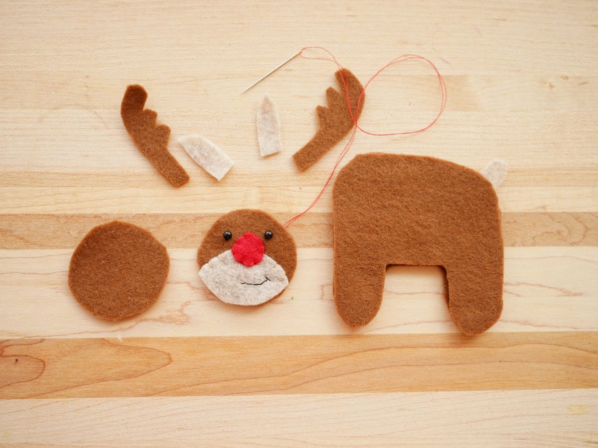 felt deer ornament face pieces sewn together