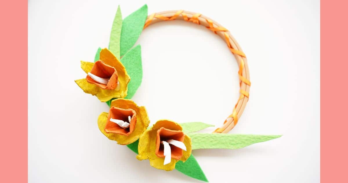 egg carton flower wreath daffodils