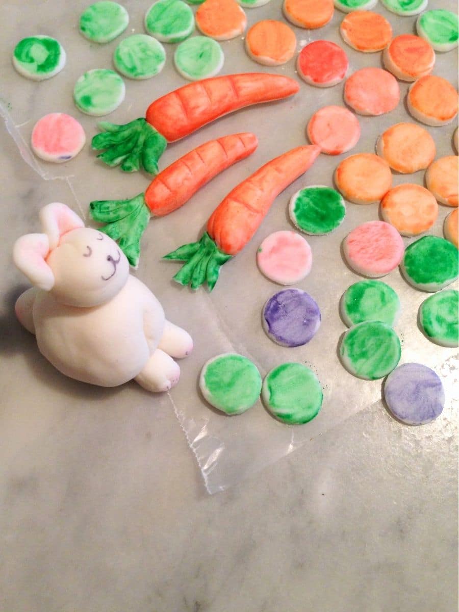 fondant easter bunny, carrots and colourful dots