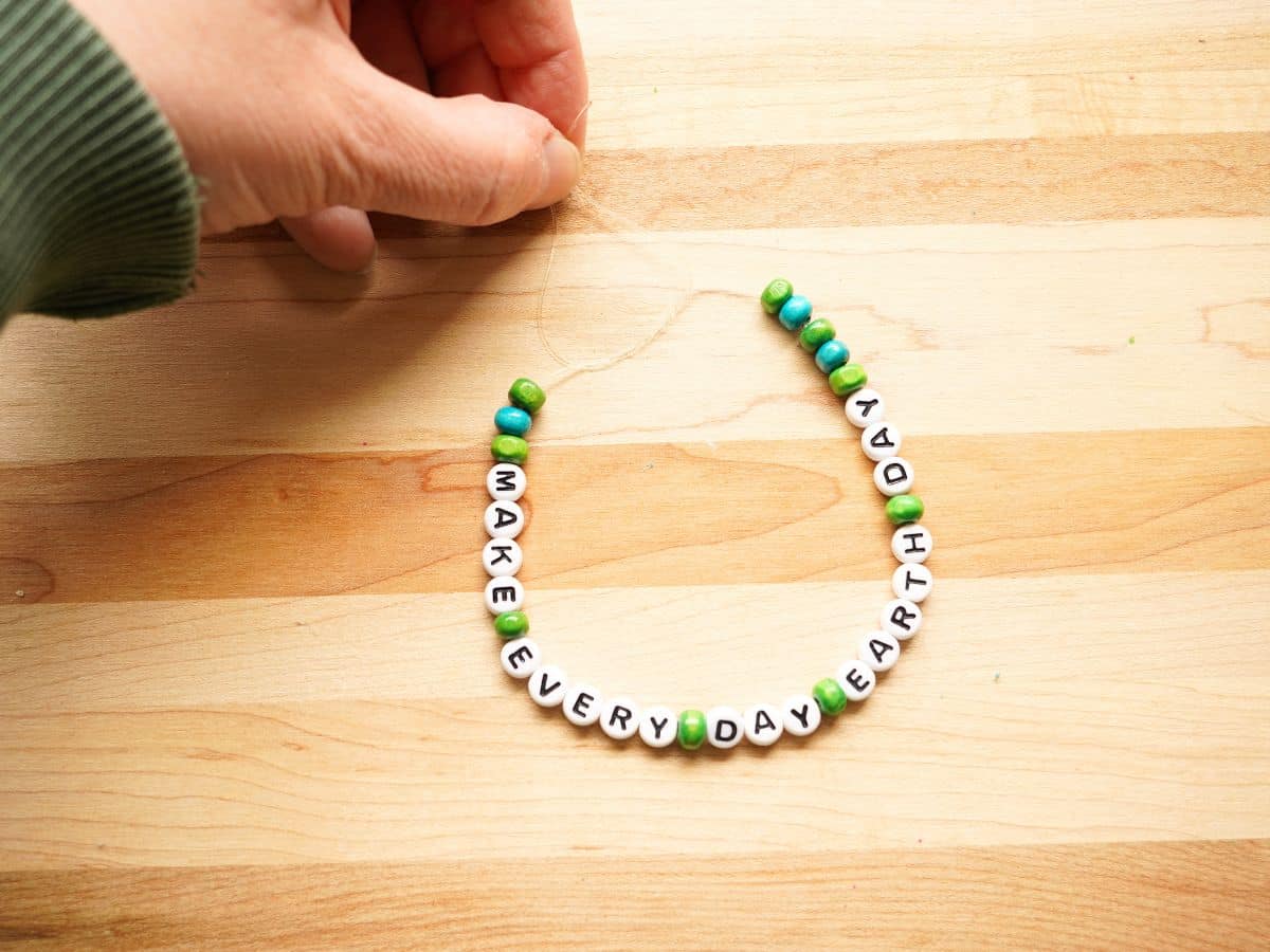 make every day earth day bracelet with surgeon's knot