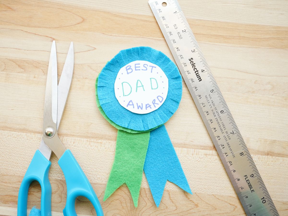 felt ribbons cut out with scissors and ruler