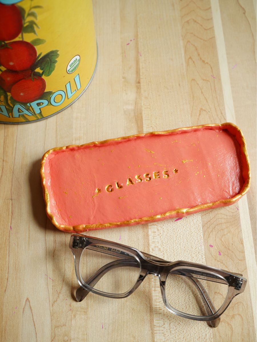 plant pot and diy glasses trinket tray with pair of glasses