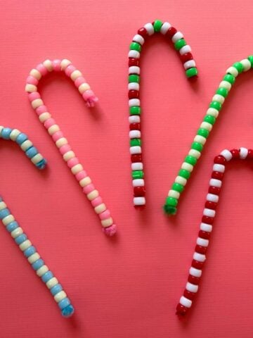 featured image for beaded candy cane craft project