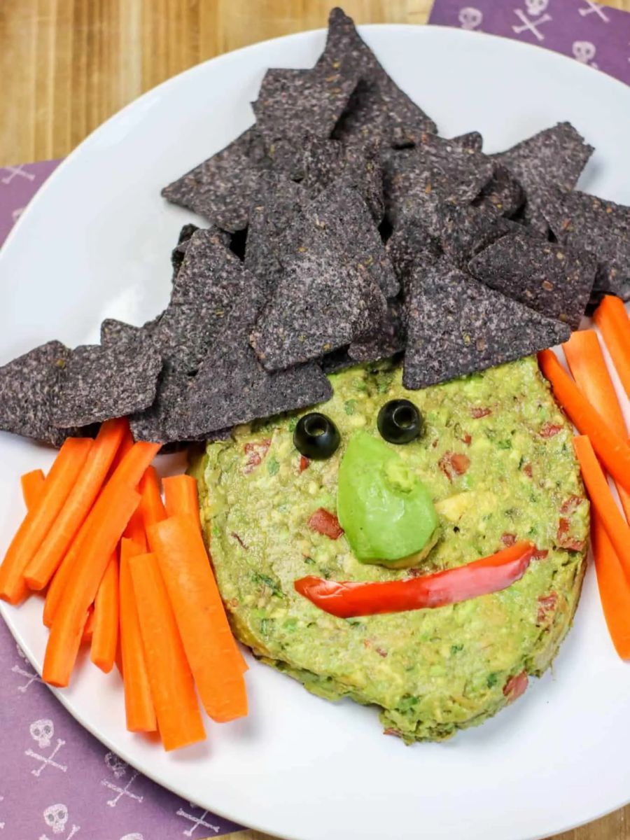 guacamole witch chip and dip veg platter